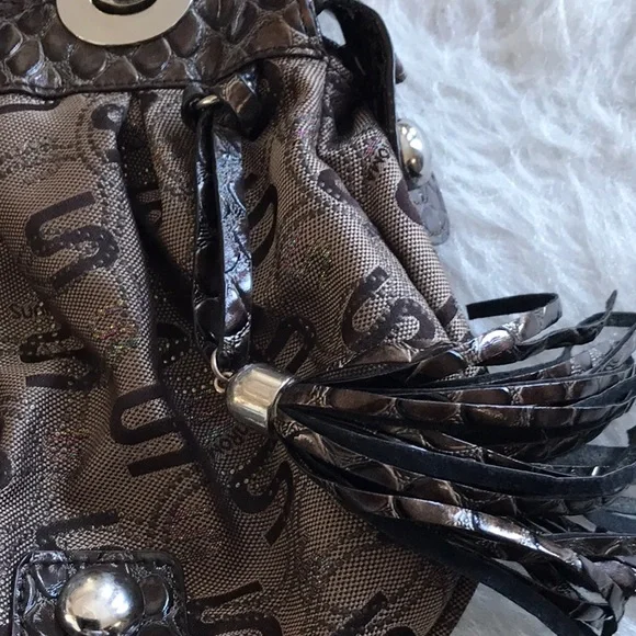 Call it Spring Handbag - Picture 3 of 8